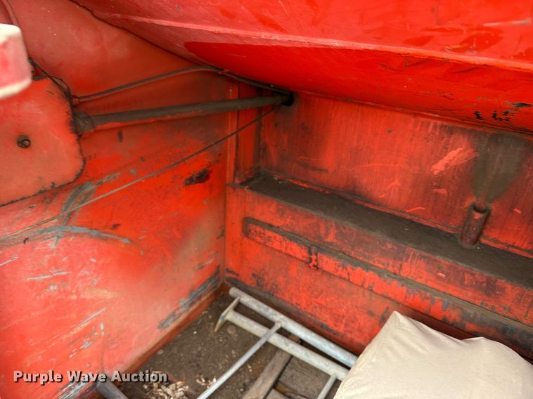 image for item DX3864 1985 International 1754 fuel truck