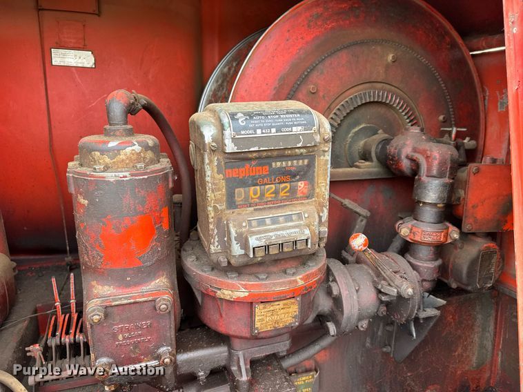 image for item DX3864 1985 International 1754 fuel truck