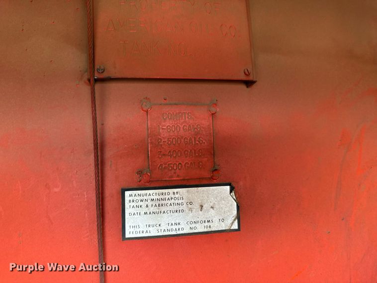 image for item DX3864 1985 International 1754 fuel truck