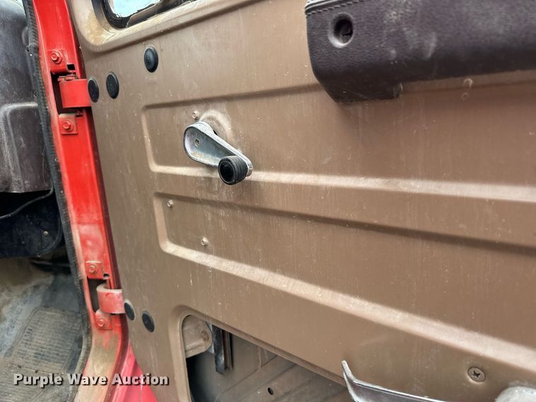 image for item DX3864 1985 International 1754 fuel truck