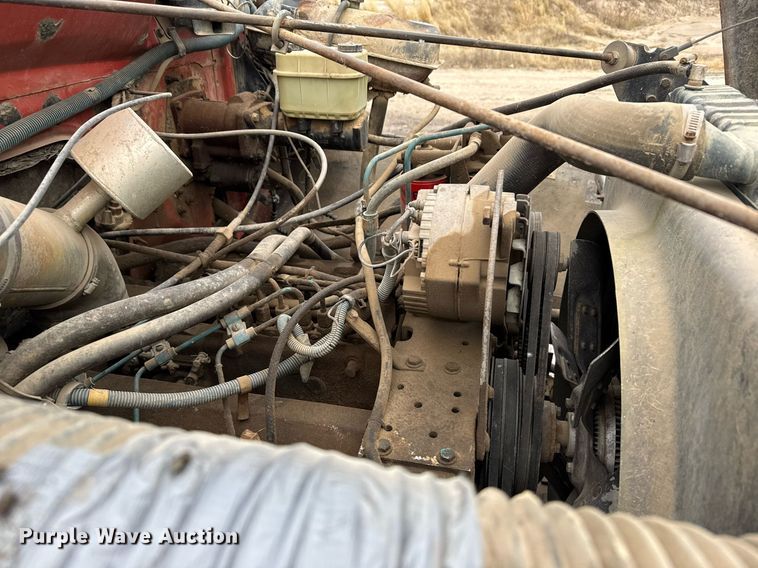 image for item DX3864 1985 International 1754 fuel truck