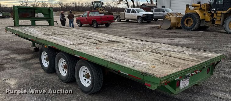 image for item DX3865 1976 W-W flatbed trailer