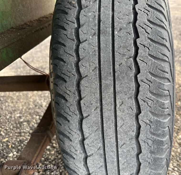 image for item DX3865 1976 W-W flatbed trailer