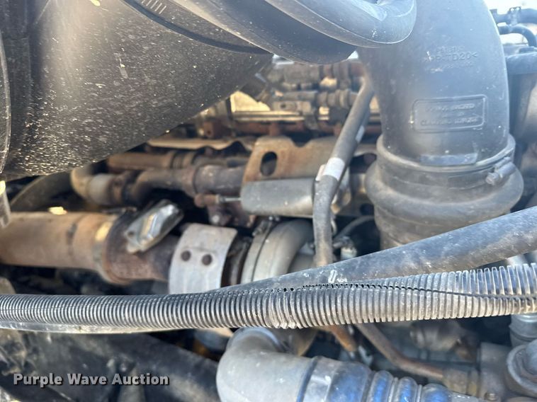 image for item DX3868 2009 Freightliner Columbia semi truck