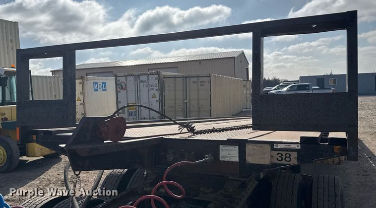 image for item DX3880 1996 Trailer Mann tilt deck equipment trailer