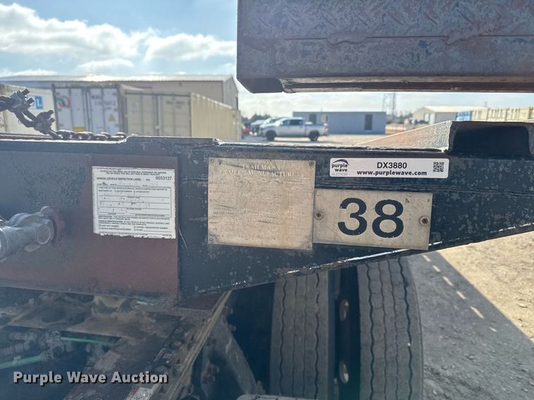 image for item DX3880 1996 Trailer Mann tilt deck equipment trailer