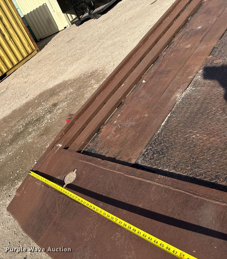 image for item DX3880 1996 Trailer Mann tilt deck equipment trailer