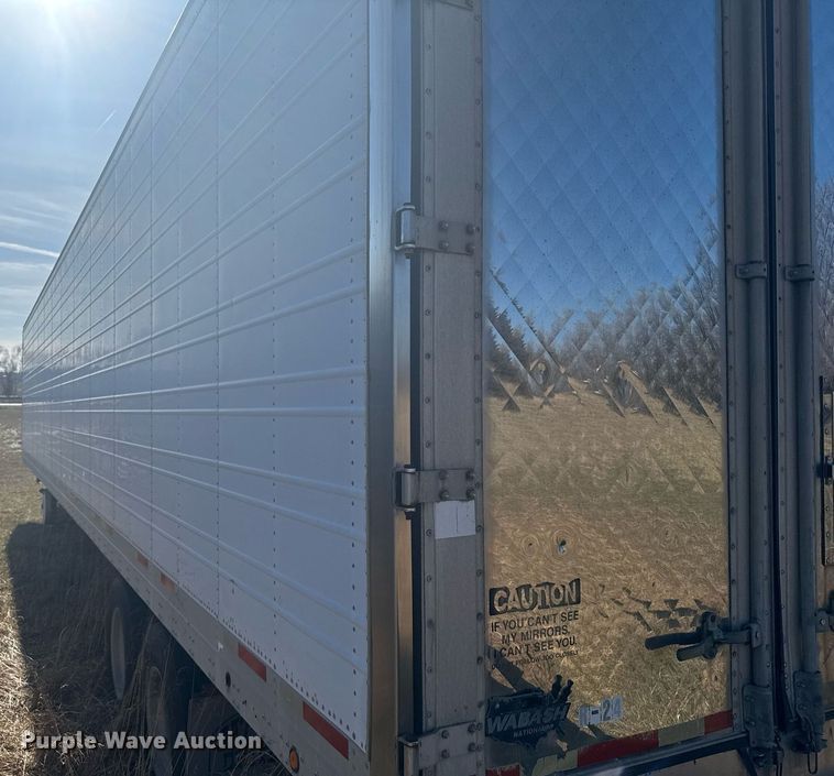 image for item DX3923 2000 Wabash refrigerated van trailer