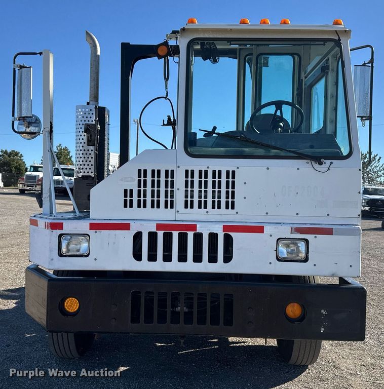 image for item EG2308 2008 Kalmar Industries Corp 4X2 yard truck