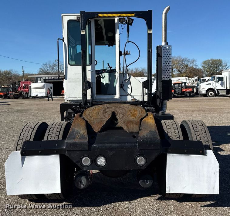 image for item EG2308 2008 Kalmar Industries Corp 4X2 yard truck