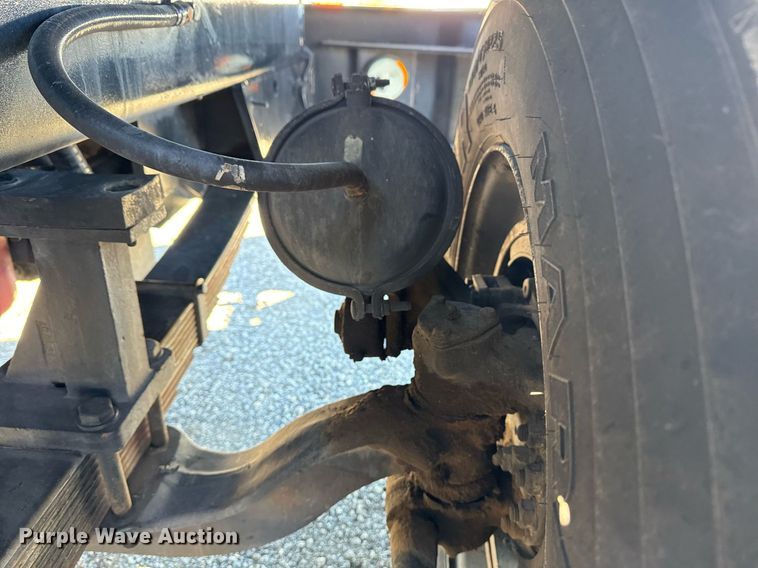 image for item EG2308 2008 Kalmar Industries Corp 4X2 yard truck