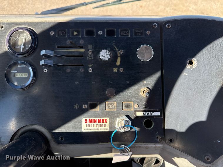 image for item EG2308 2008 Kalmar Industries Corp 4X2 yard truck