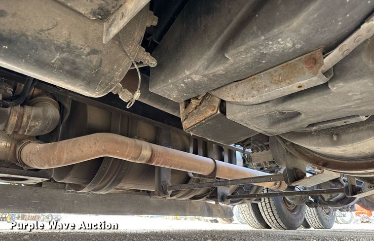 image for item EG7041 2017 Kenworth T680 semi truck