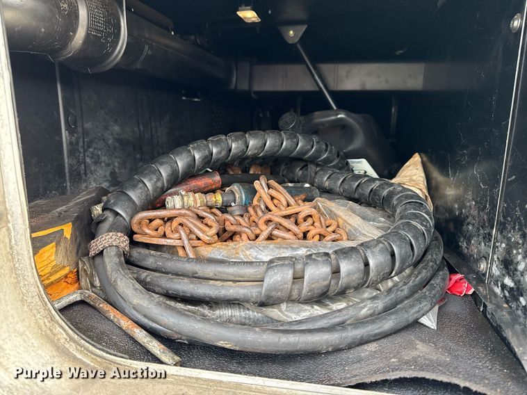 image for item EG7041 2017 Kenworth T680 semi truck