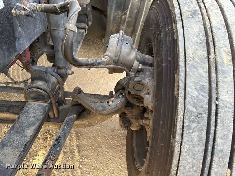 image for item EG7041 2017 Kenworth T680 semi truck