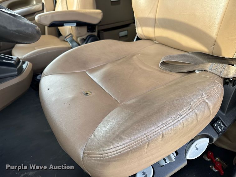 image for item EG7041 2017 Kenworth T680 semi truck