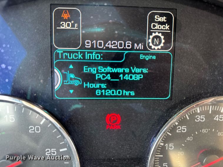 image for item EG7041 2017 Kenworth T680 semi truck