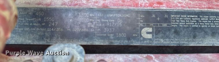 image for item EG7054 2015 Kenworth T880 roll-off container truck