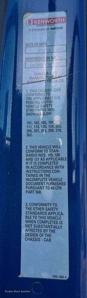 image for item EG7054 2015 Kenworth T880 roll-off container truck