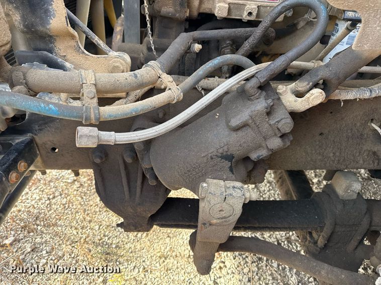 image for item EG7913 2000 Sterling AT9 semi truck