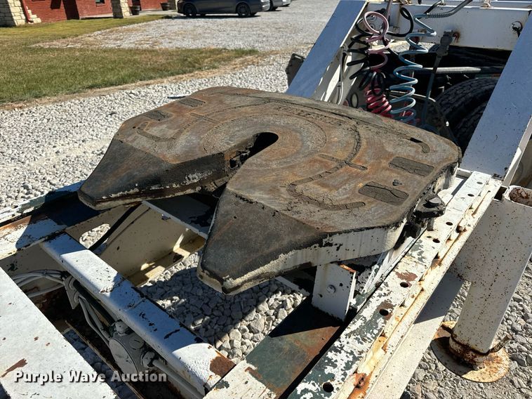 image for item EH7093 1990 Trail King TK60J trailer dolly