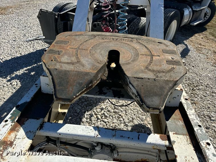 image for item EH7093 1990 Trail King TK60J trailer dolly