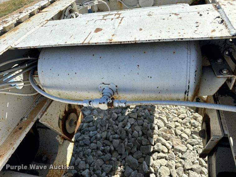 image for item EH7093 1990 Trail King TK60J trailer dolly