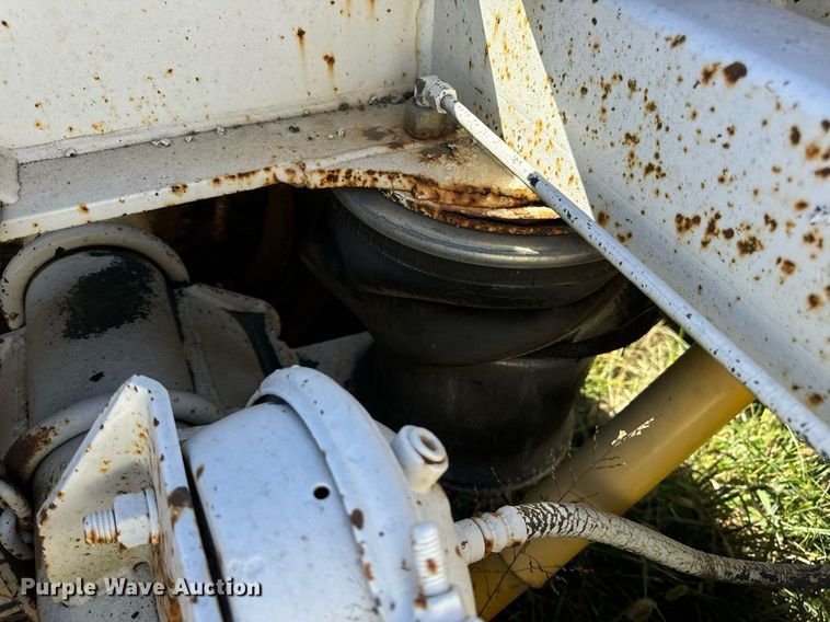 image for item EH7093 1990 Trail King TK60J trailer dolly