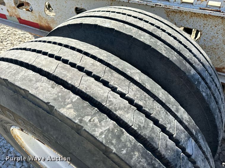 image for item EH7093 1990 Trail King TK60J trailer dolly