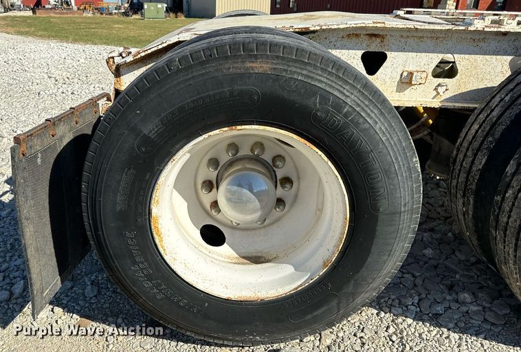 image for item EH7093 1990 Trail King TK60J trailer dolly