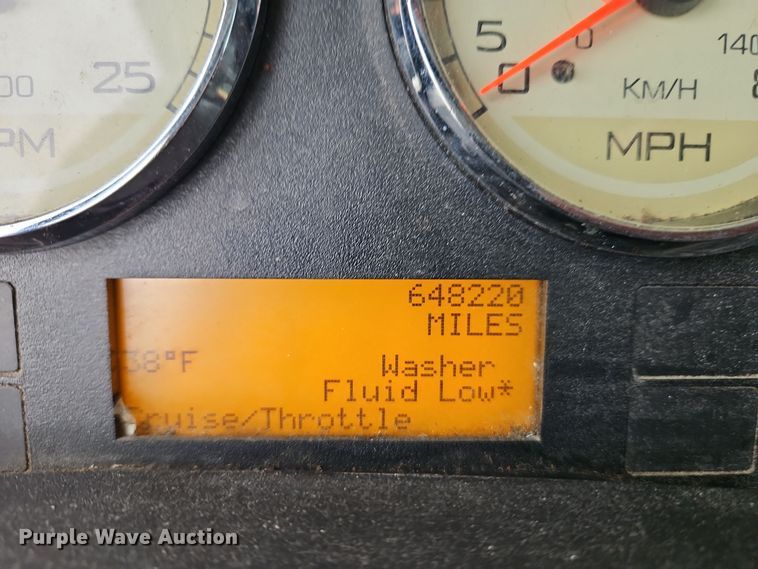 image for item EI8613 2014 International Prostar 122 semi truck