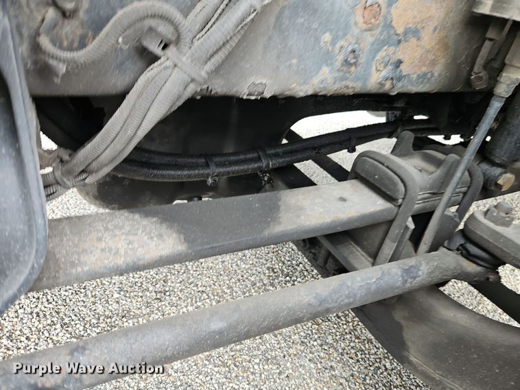 image for item EI8613 2014 International Prostar 122 semi truck