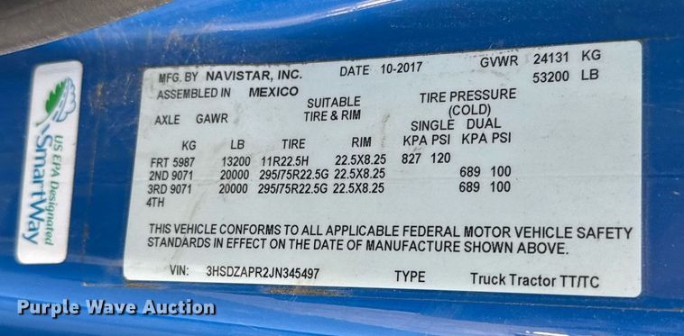 image for item EJ3226 2018 International LT625 semi truck