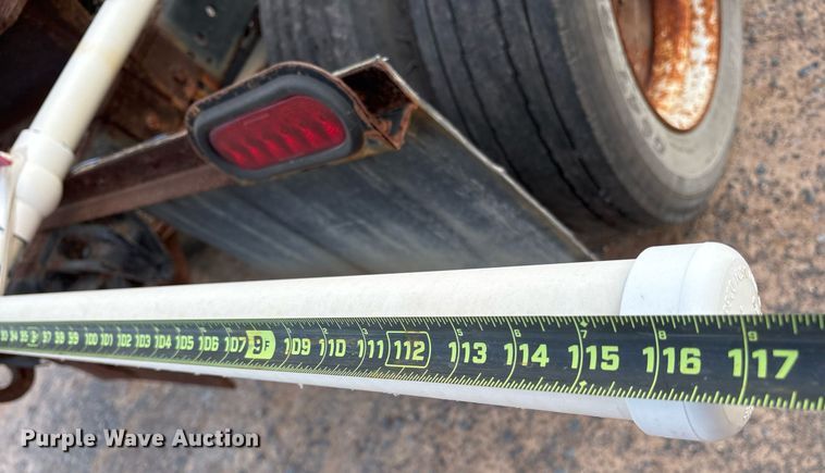 image for item EJ3227 2011 International 4300 tank truck