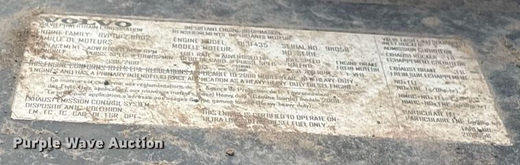 image for item EJ3229 2009 Volvo VN semi truck