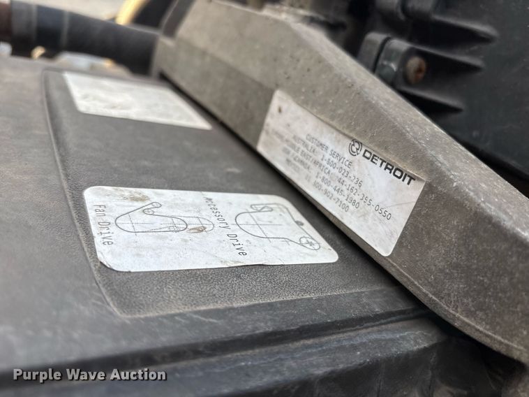 image for item EJ3231 2015 Freightliner Cascadia Evolution semi truck