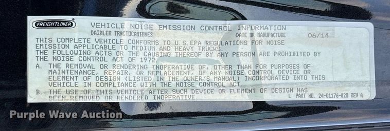 image for item EJ3231 2015 Freightliner Cascadia Evolution semi truck