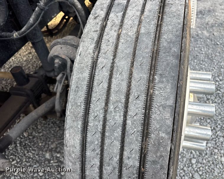 image for item EJ3231 2015 Freightliner Cascadia Evolution semi truck