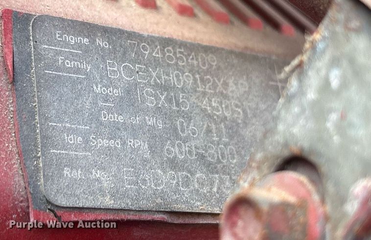 image for item EJ3232 2012 Kenworth T800 semi truck