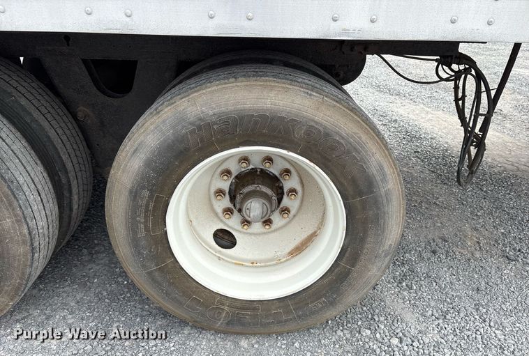 image for item EJ3235 2007 Great Dane 7011TZ refrigerated van trailer