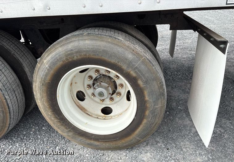 image for item EJ3235 2007 Great Dane 7011TZ refrigerated van trailer