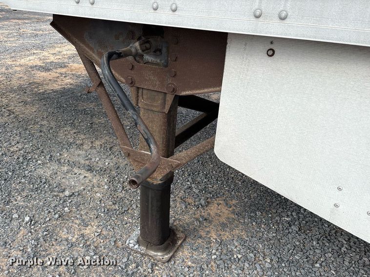 image for item EJ3236 2008 Great Dane SUP111411053 refrigerated van trailer