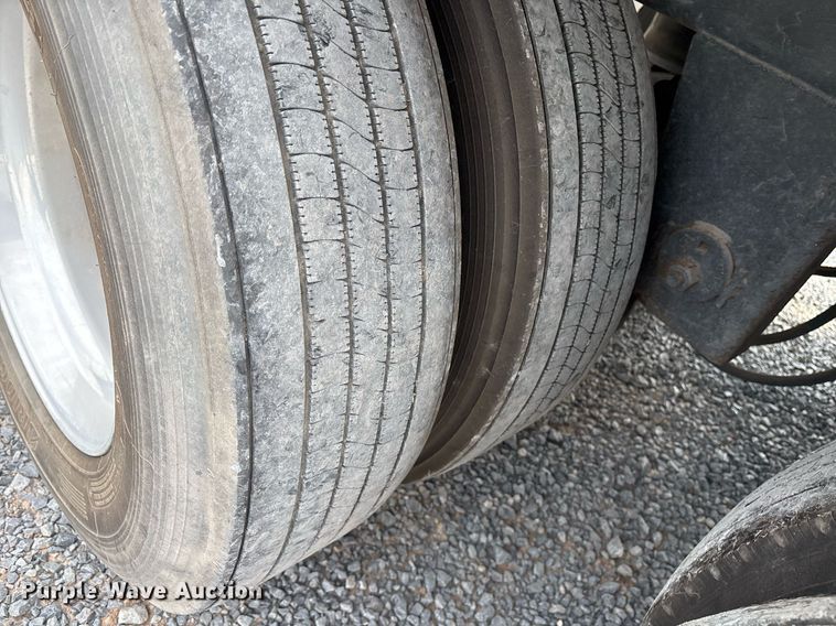 image for item EJ3236 2008 Great Dane SUP111411053 refrigerated van trailer