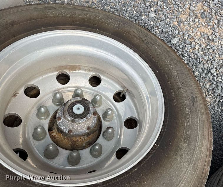 image for item EJ3236 2008 Great Dane SUP111411053 refrigerated van trailer