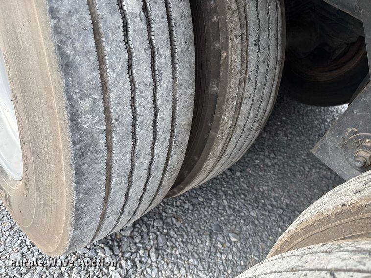 image for item EJ3236 2008 Great Dane SUP111411053 refrigerated van trailer