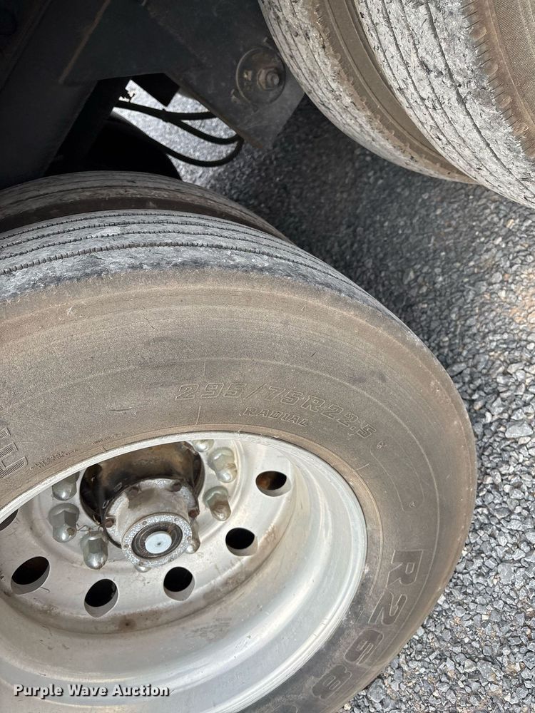 image for item EJ3236 2008 Great Dane SUP111411053 refrigerated van trailer