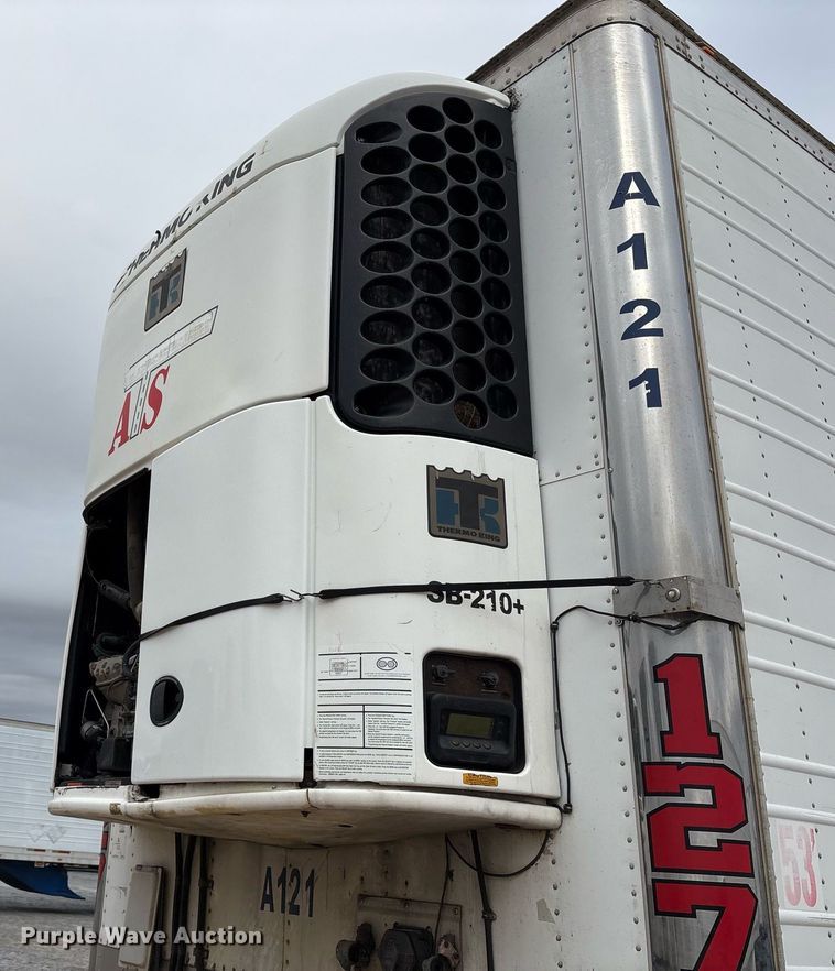 image for item EJ3239 2012 Wabash refrigerated van trailer