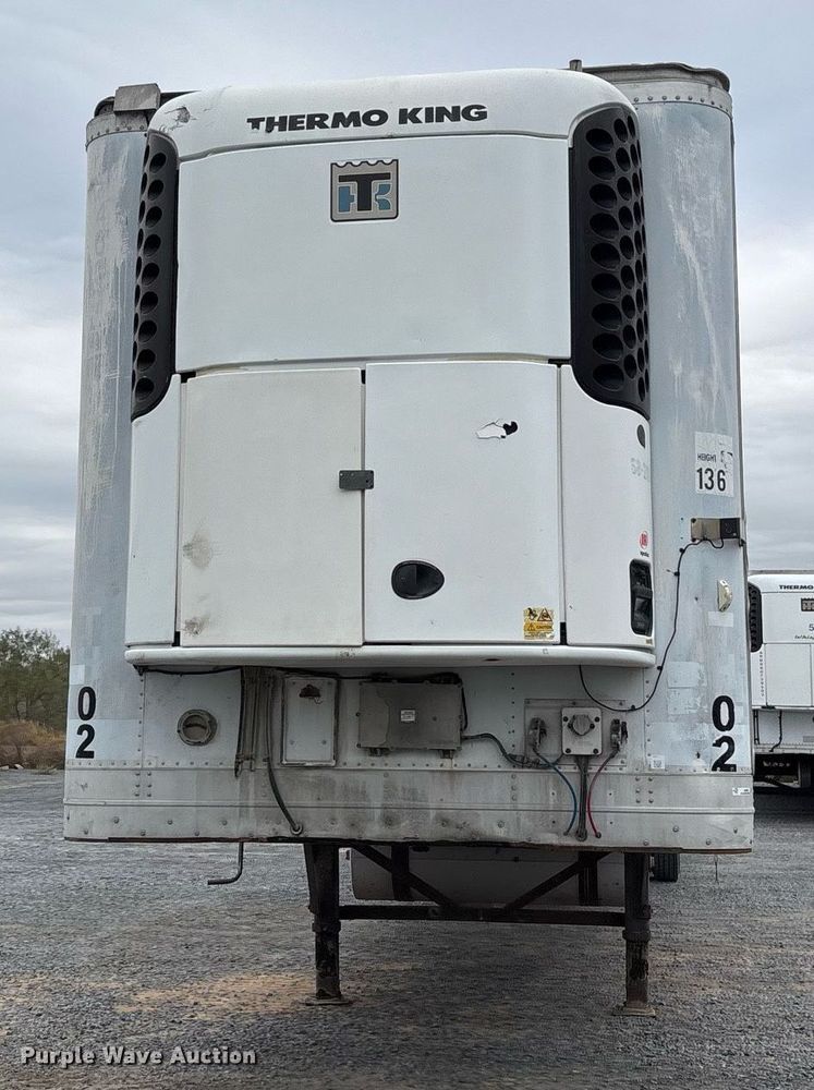 image for item EJ3240 2005 Wabash refrigerated van trailer