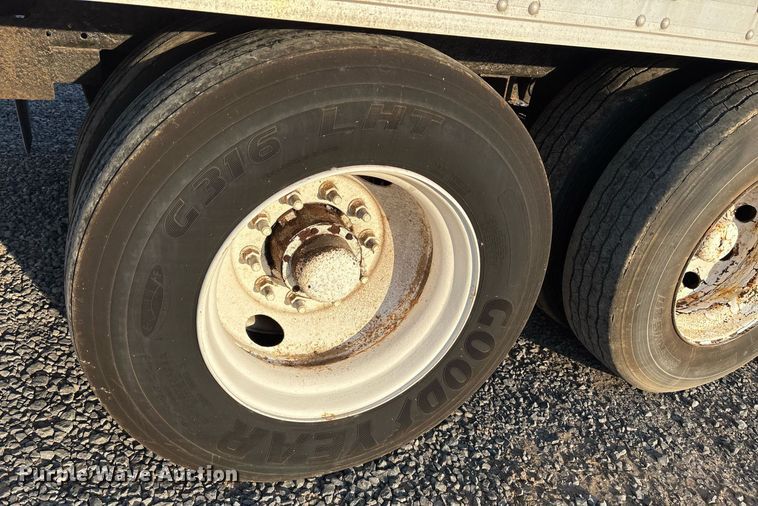 image for item EJ3241 2008 Great Dane SUP-1114-11053 refrigerated van trailer