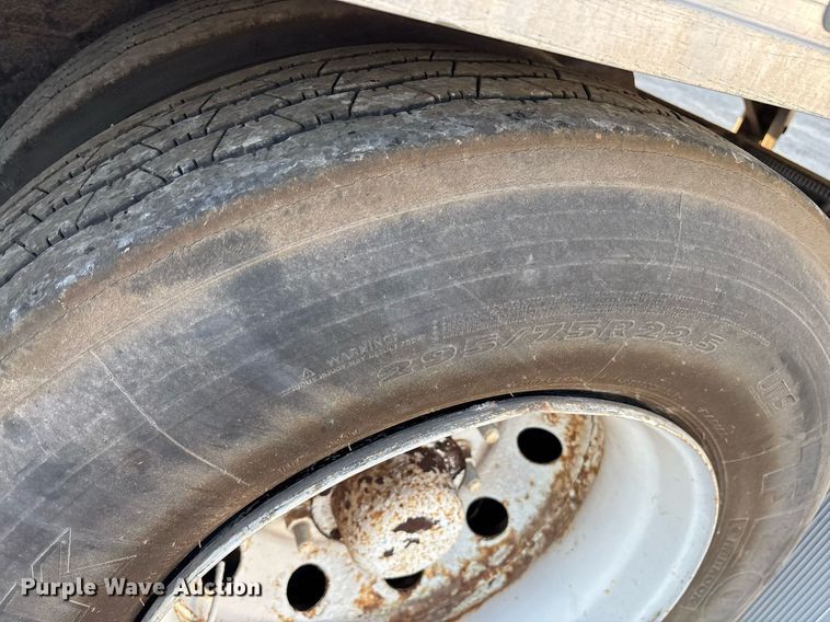 image for item EJ3241 2008 Great Dane SUP-1114-11053 refrigerated van trailer